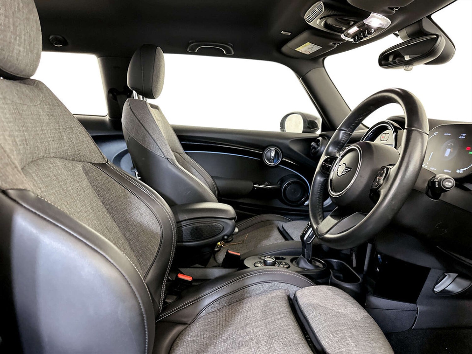 Used MINI Hatch 2021 for sale - 77449535: Photo 12