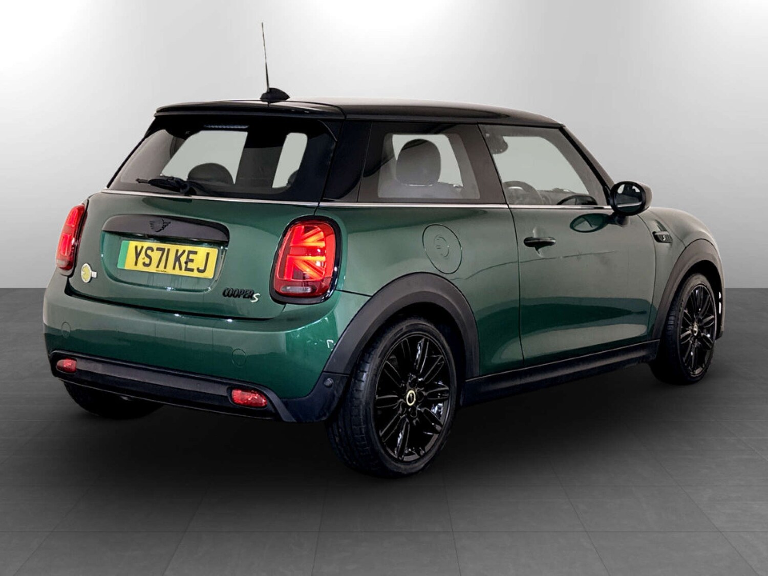 Used MINI Hatch 2021 for sale - 77449535: Photo 9