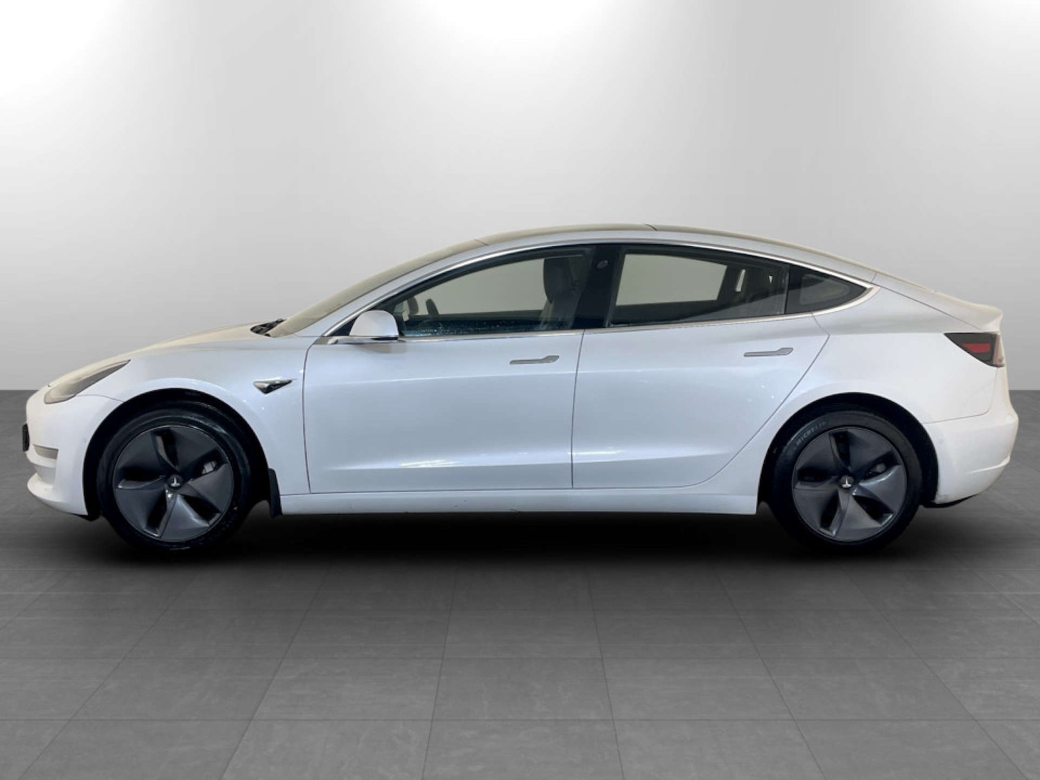 Used Tesla Model 3 2019 for sale - 77494217: Photo 7