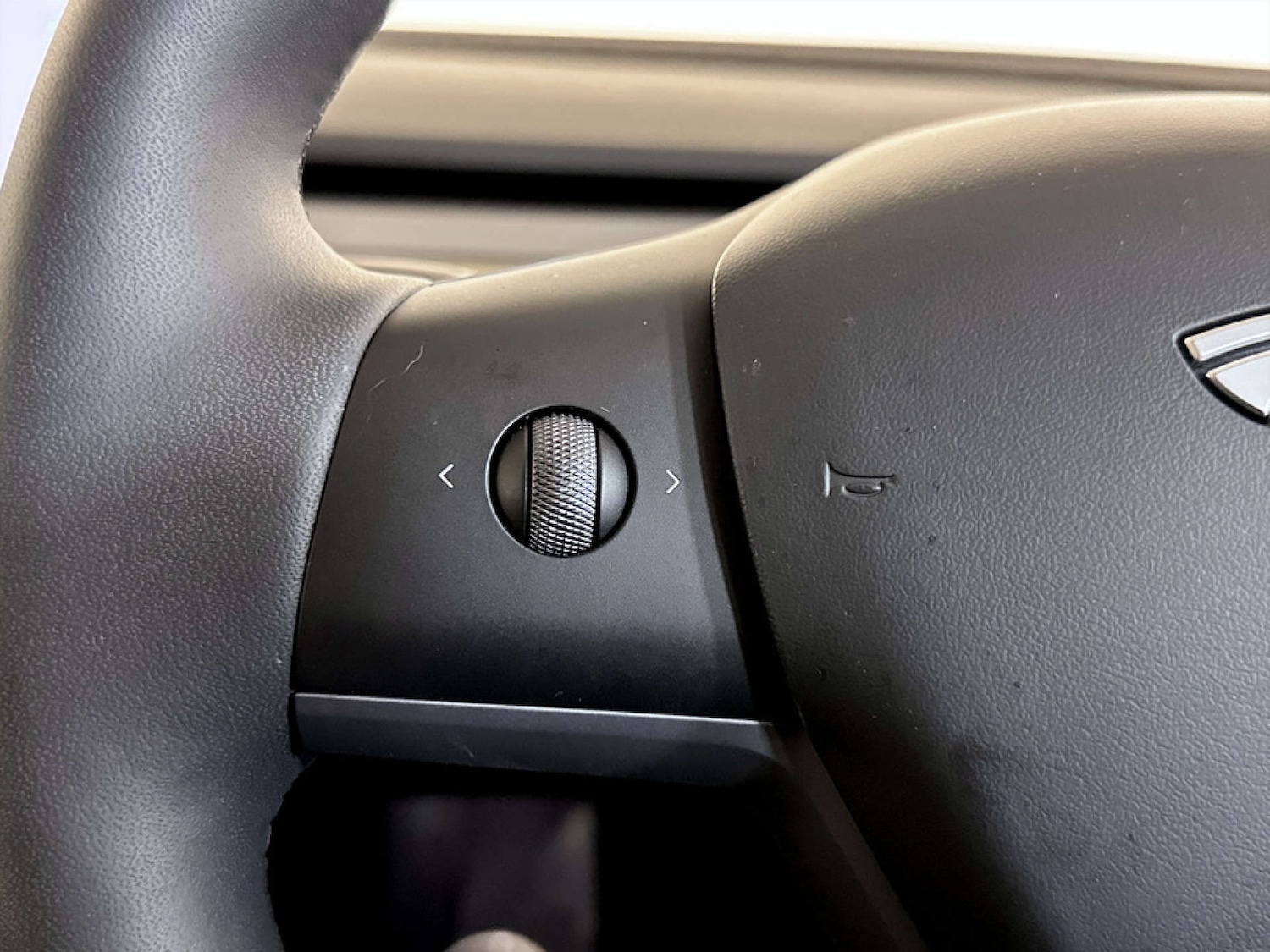 Used Tesla Model Y 2023 for sale - 77571296: Photo 16