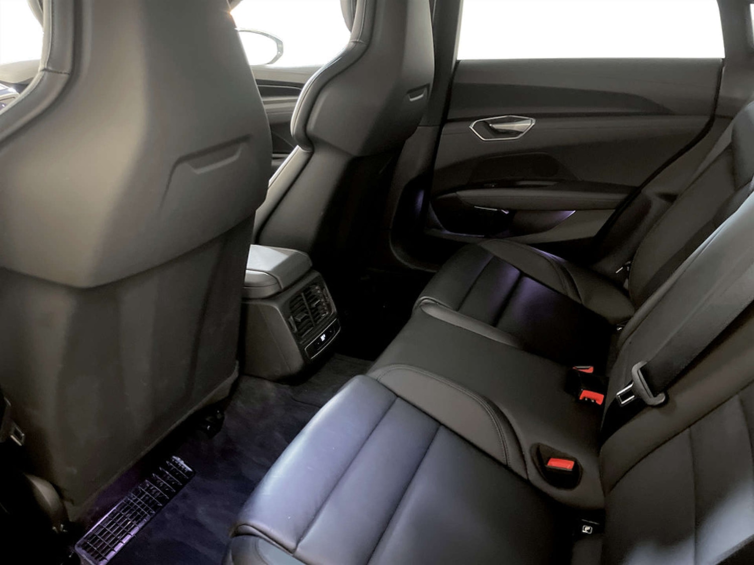 Used Audi e-tron GT 2021 for sale - 77185904: Photo 14