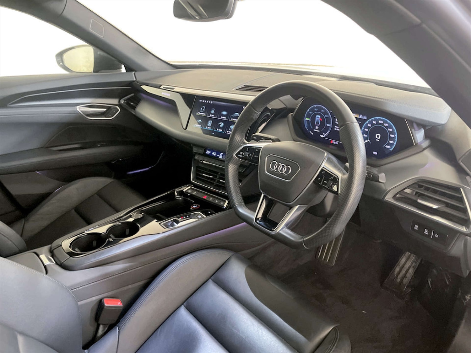 Used Audi e-tron GT 2021 for sale - 77185904: Photo 15