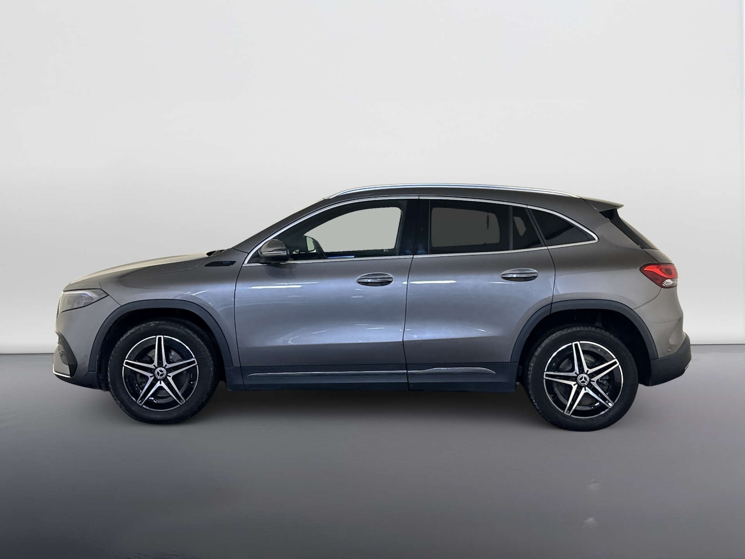 Used Mercedes-Benz EQA 2022 for sale - 77880470: Photo 7