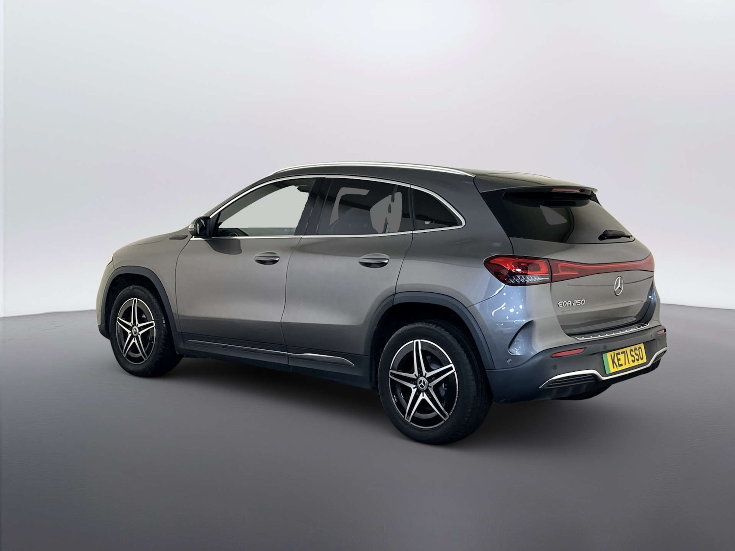 Used Mercedes-Benz EQA 2022 for sale - 77880470: Photo 8