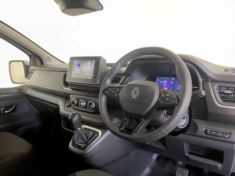 Used Renault Trafic E-Tech 2025 for sale - 76598561: Photo 3