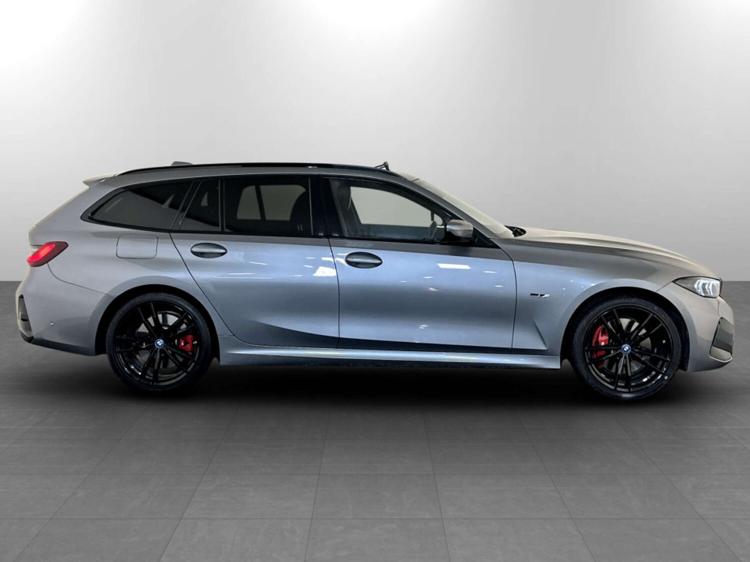 Used BMW 3 Series 2022 for sale - 77434621: Photo 11