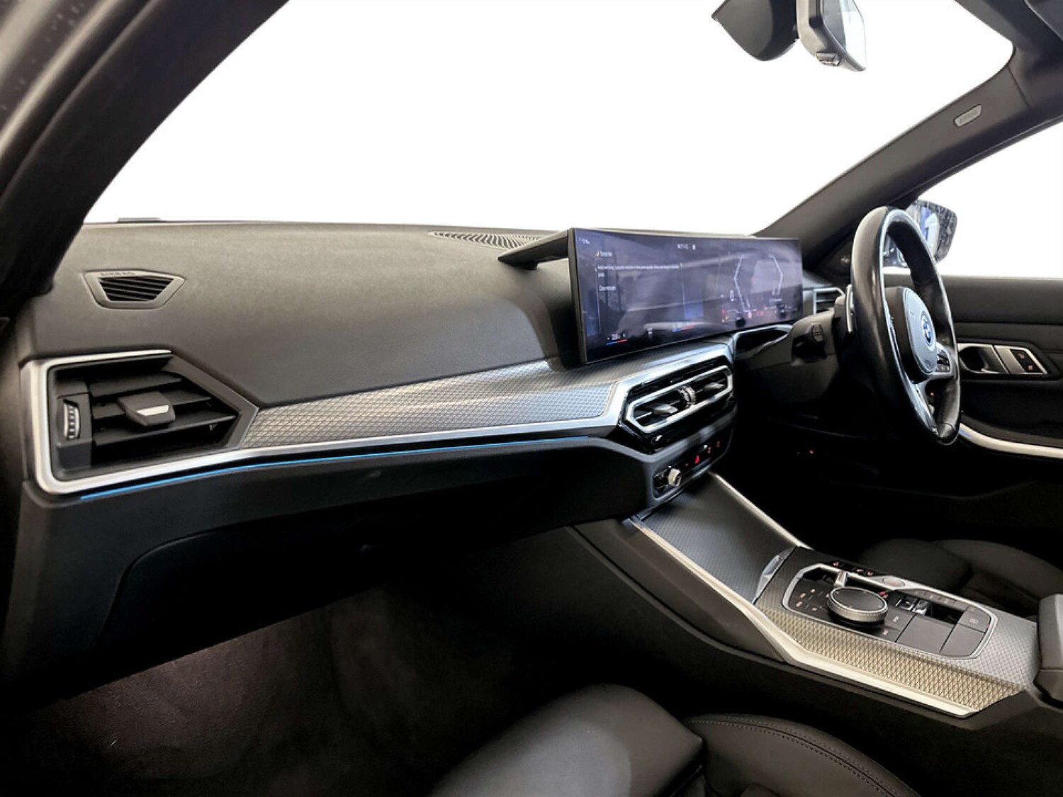 Used BMW 3 Series 2022 for sale - 77434621: Photo 12