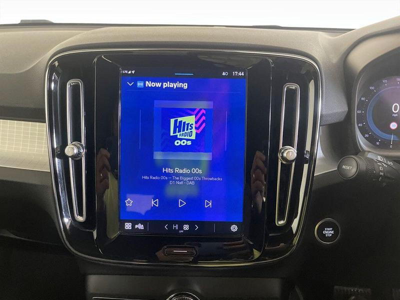 Used Volvo XC40 2022 for sale - 76557440: Photo 23