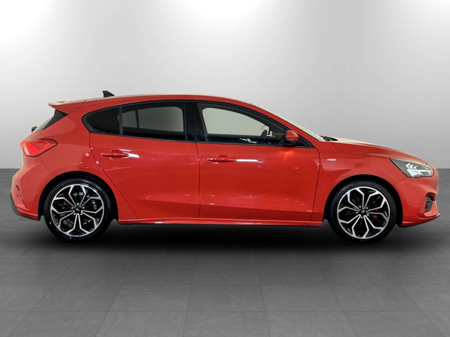 Used Ford Focus 2021 for sale - 77185924: Photo 11