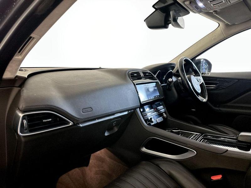Used Jaguar F-Pace 2019 for sale - 76494650: Photo 12