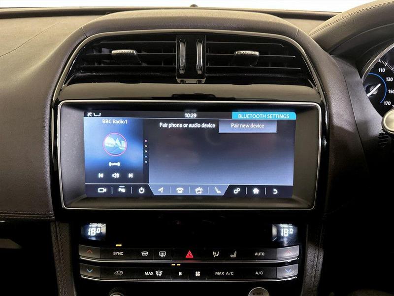 Used Jaguar F-Pace 2019 for sale - 76494650: Photo 24