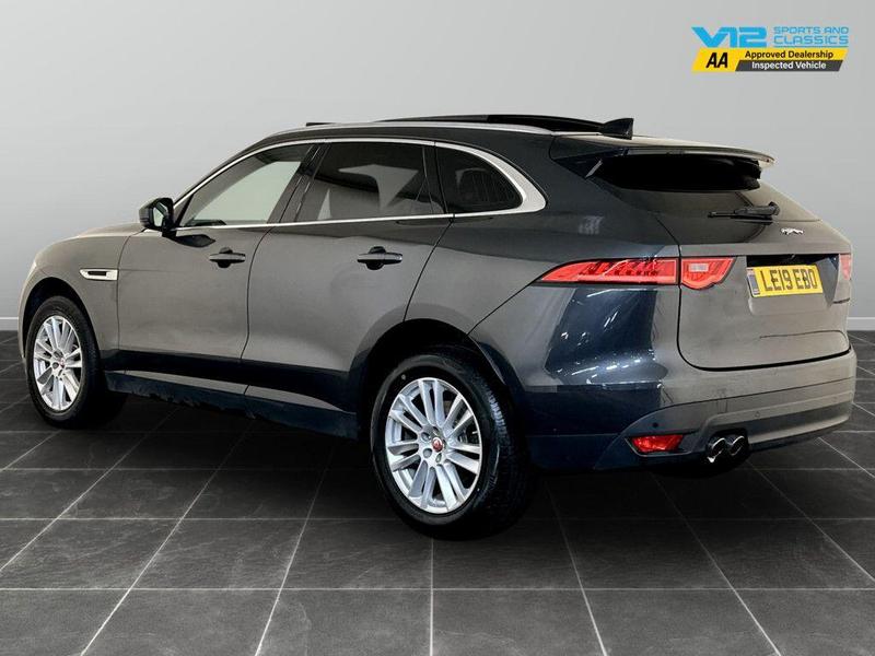 Used Jaguar F-Pace 2019 for sale - 76494650: Photo 8
