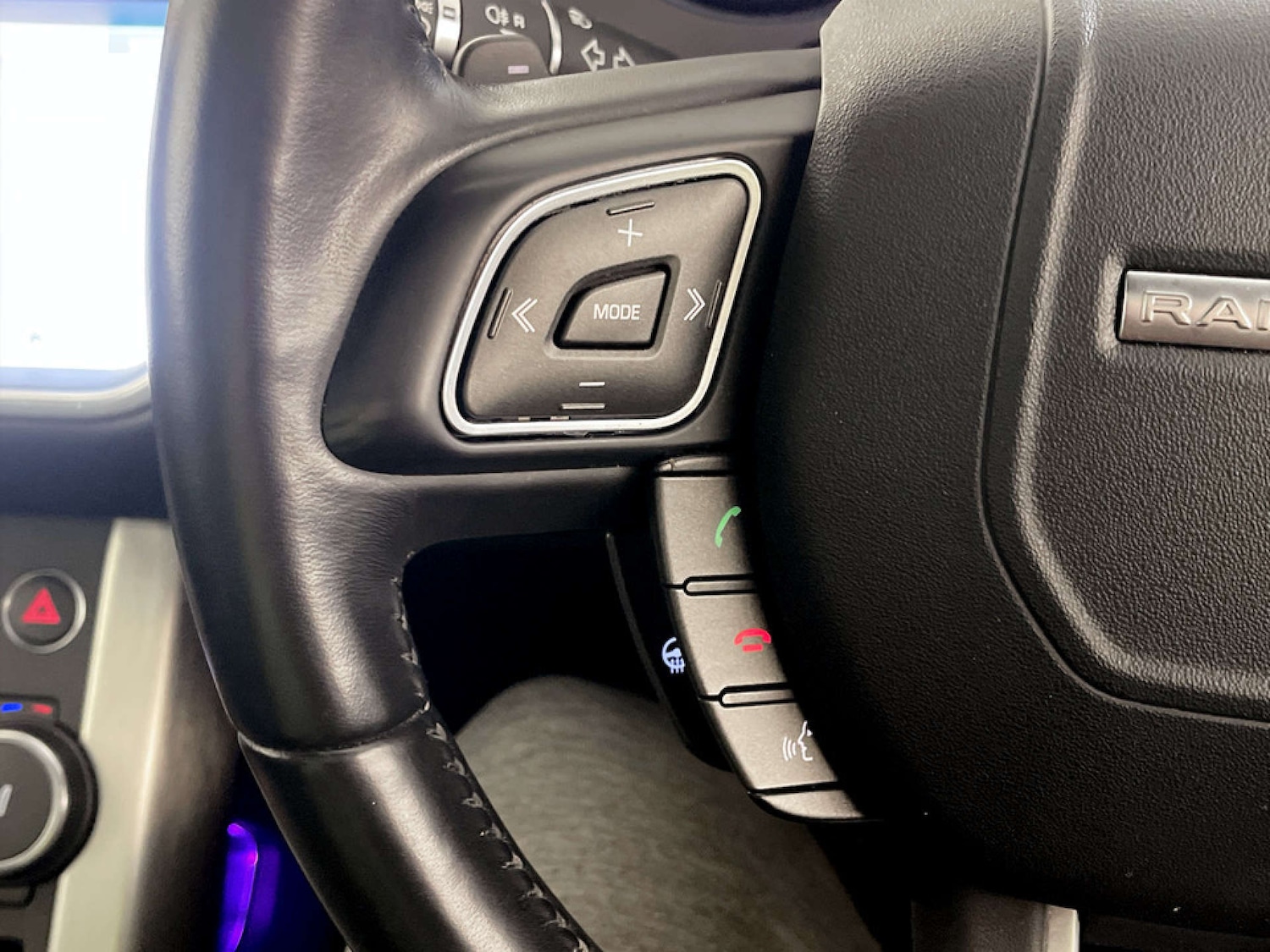 Used Land Rover Range Rover Evoque 2017 for sale - 77437682: Photo 17