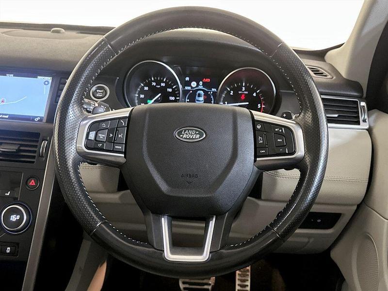 Used Land Rover Discovery Sport 2018 for sale - 76494491: Photo 16