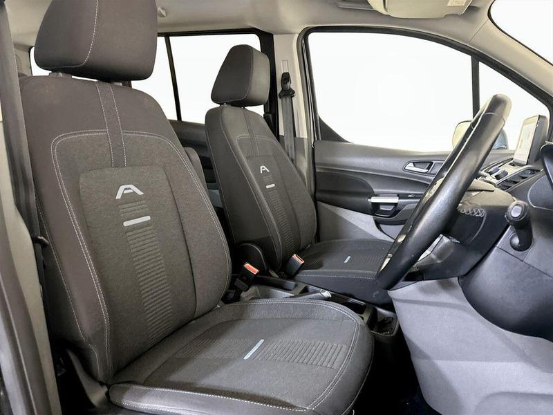 Used Ford Grand Tourneo Connect 2022 for sale - 76625367: Photo 13