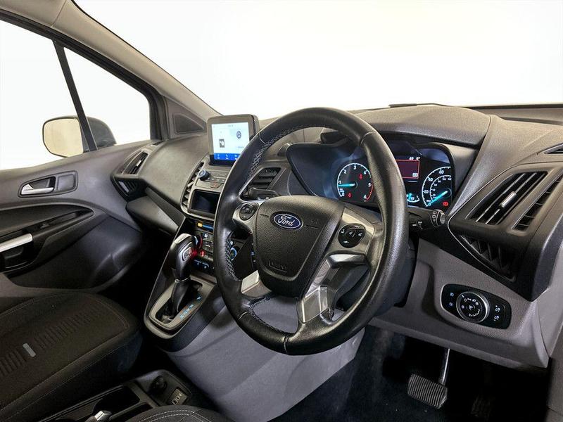 Used Ford Grand Tourneo Connect 2022 for sale - 76625367: Photo 17