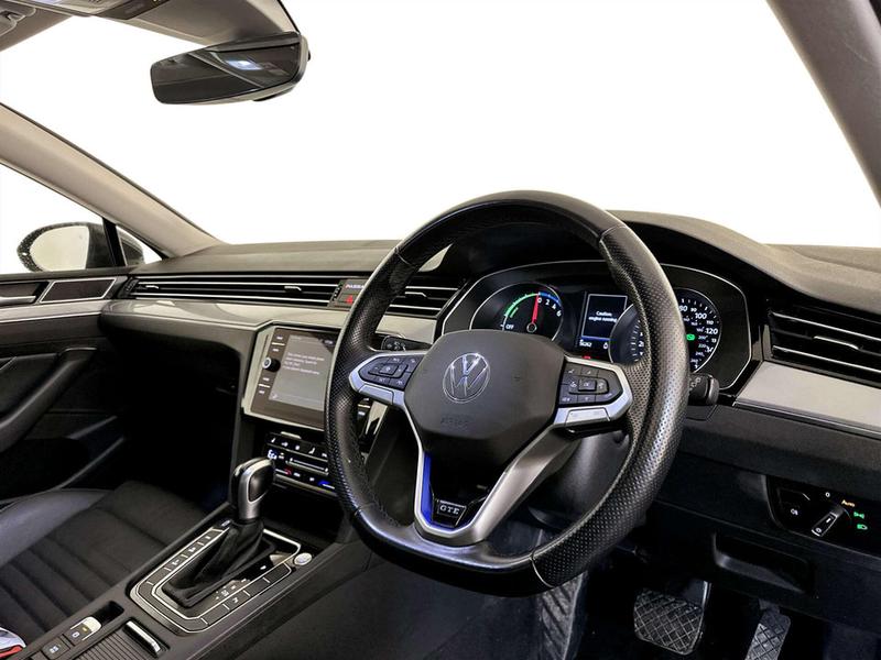 Used Volkswagen Passat 2021 for sale - 77138175: Photo 16