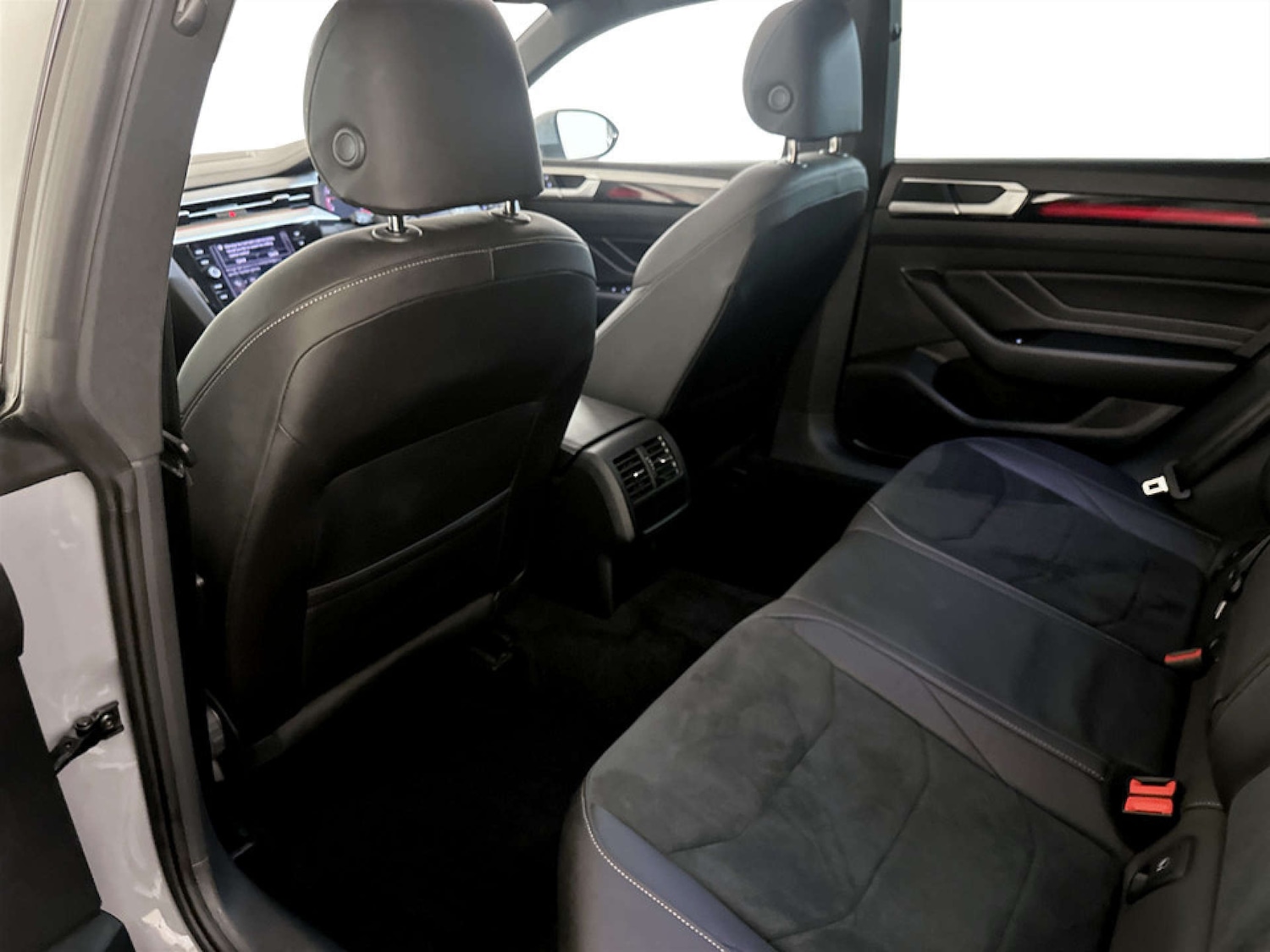 Used Volkswagen Arteon 2023 for sale - 77185961: Photo 14