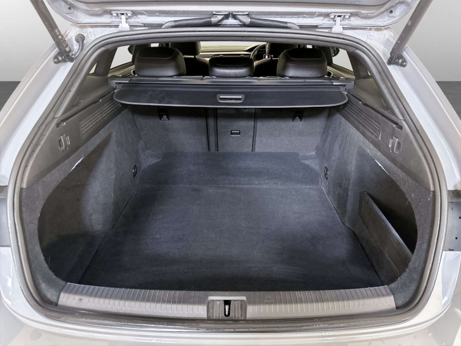 Used Volkswagen Arteon 2023 for sale - 77185961: Photo 15