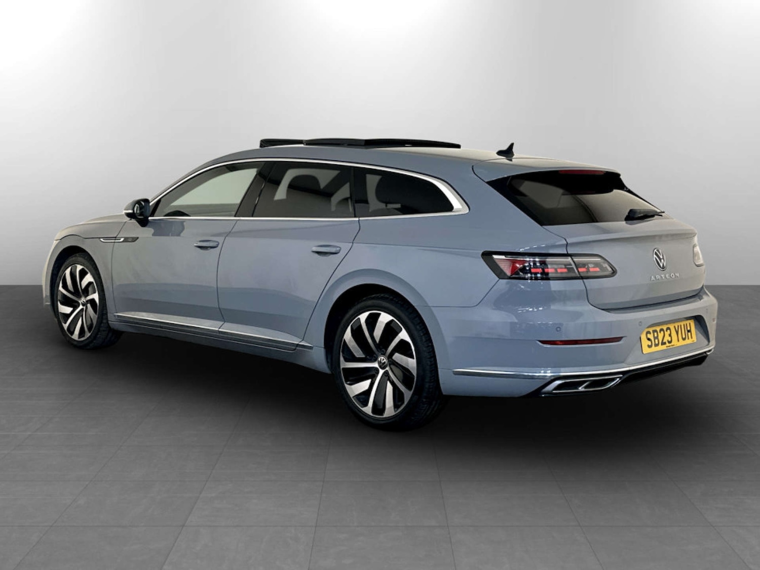 Used Volkswagen Arteon 2023 for sale - 77185961: Photo 8
