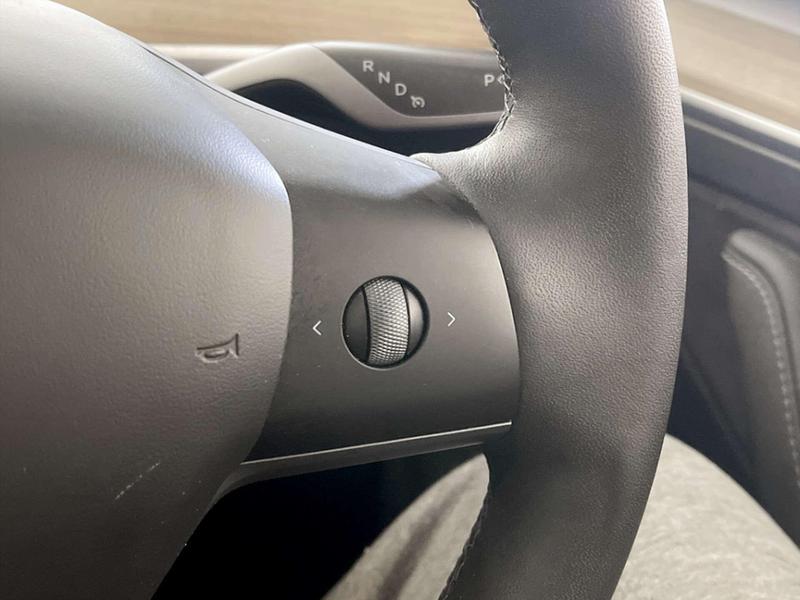 Used Tesla Model Y 2022 for sale - 77013746: Photo 18