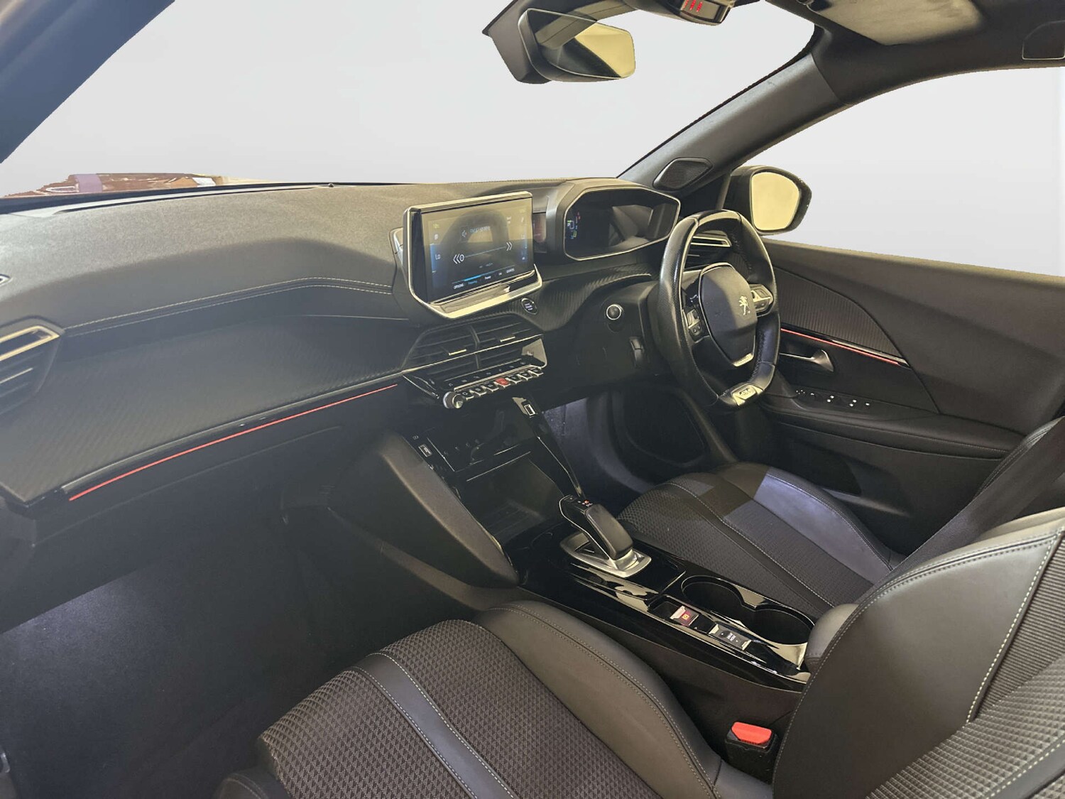 Used Peugeot 2008 2020 for sale - 77872431: Photo 12