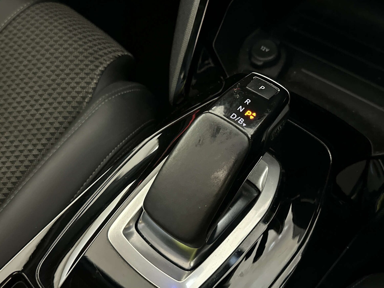 Used Peugeot 2008 2020 for sale - 77872431: Photo 26