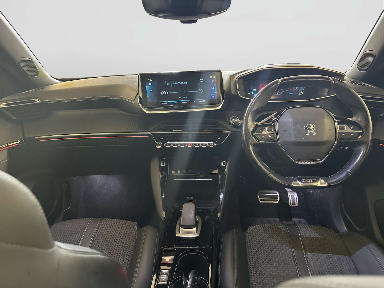 Used Peugeot 2008 2020 for sale - 77872431: Photo 3