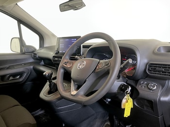 Used Vauxhall Combo 2023 for sale - 75525627: Photo