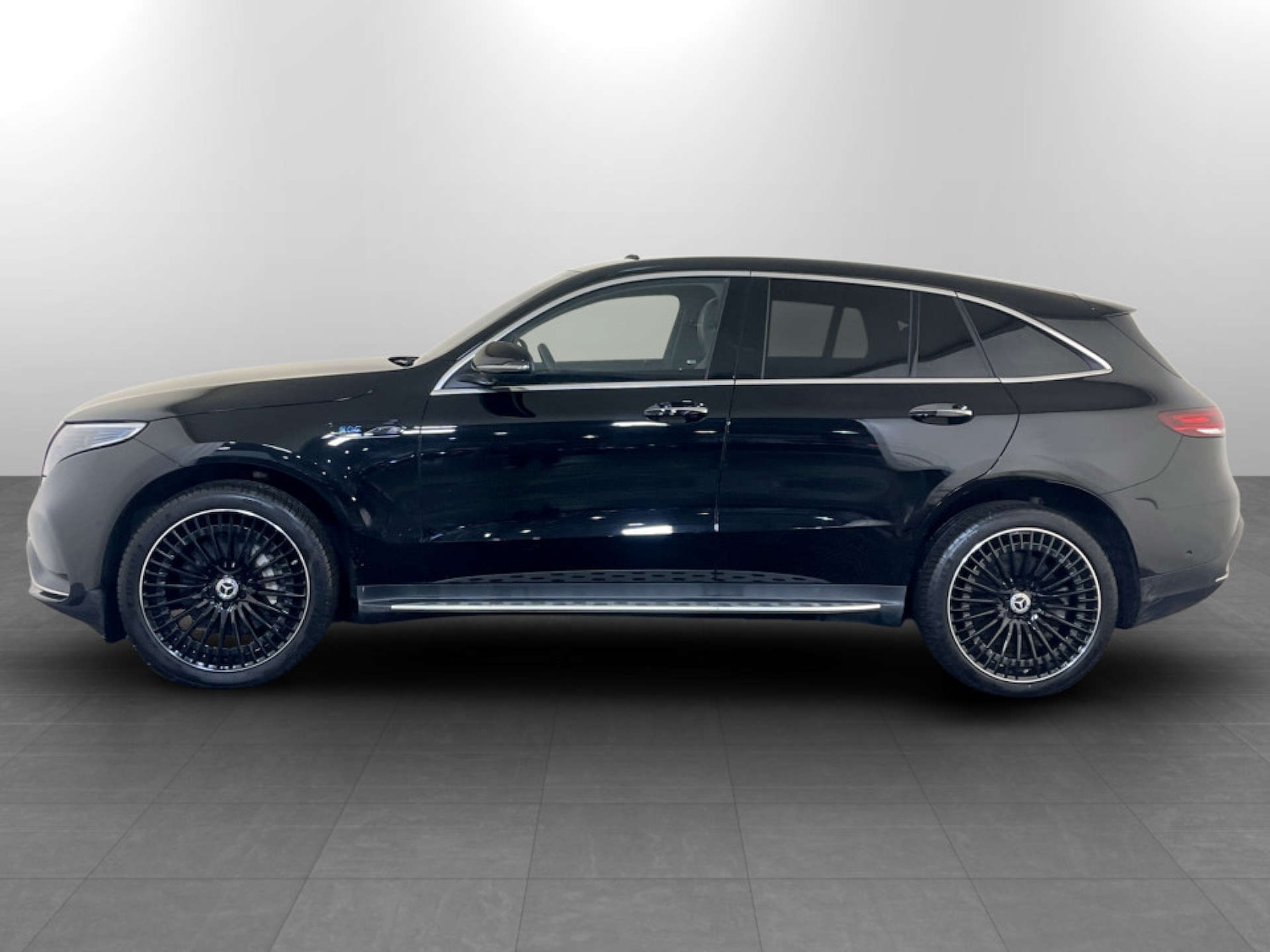 Used Mercedes-Benz EQC 2021 for sale - 77494151: Photo 6