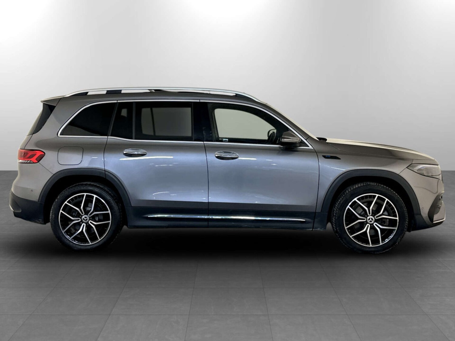 Used Mercedes-Benz EQB 2022 for sale - 77734951: Photo 11