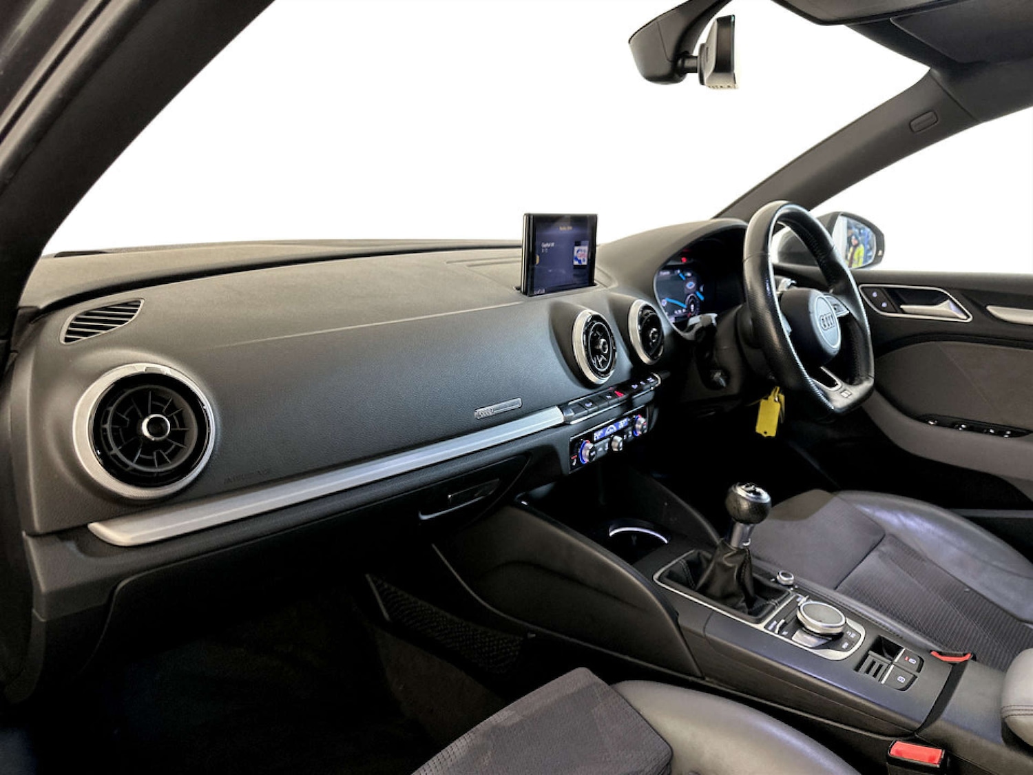 Used Audi A3 2018 for sale - 77271576: Photo 12