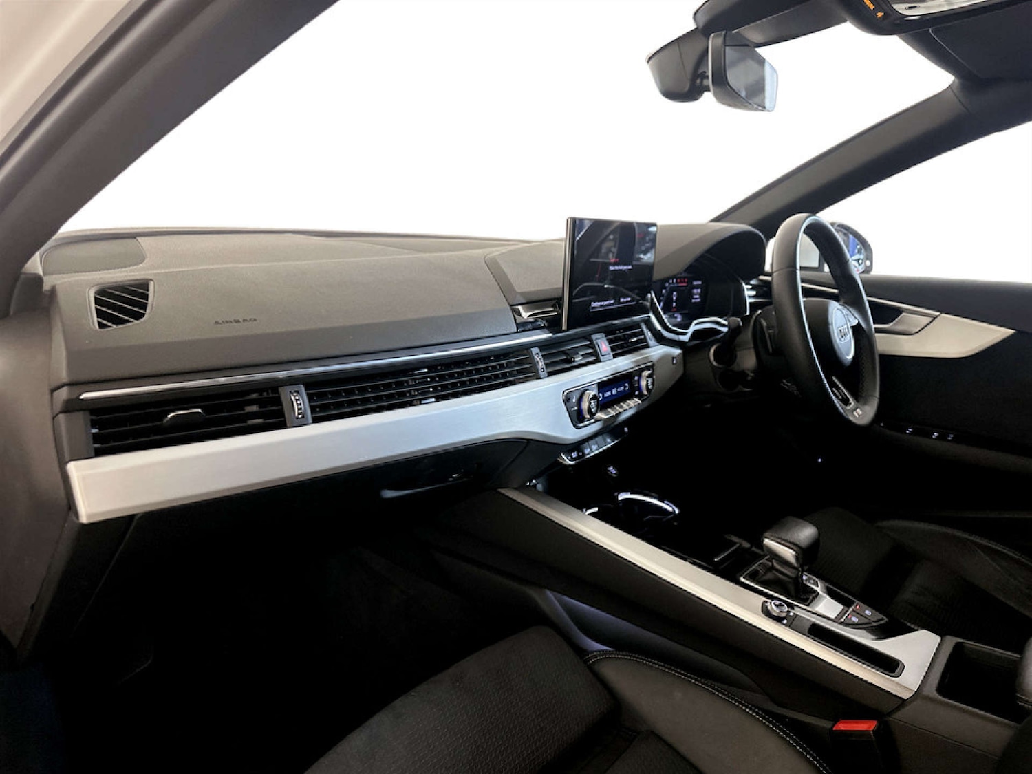 Used Audi A4 2022 for sale - 77186095: Photo 12