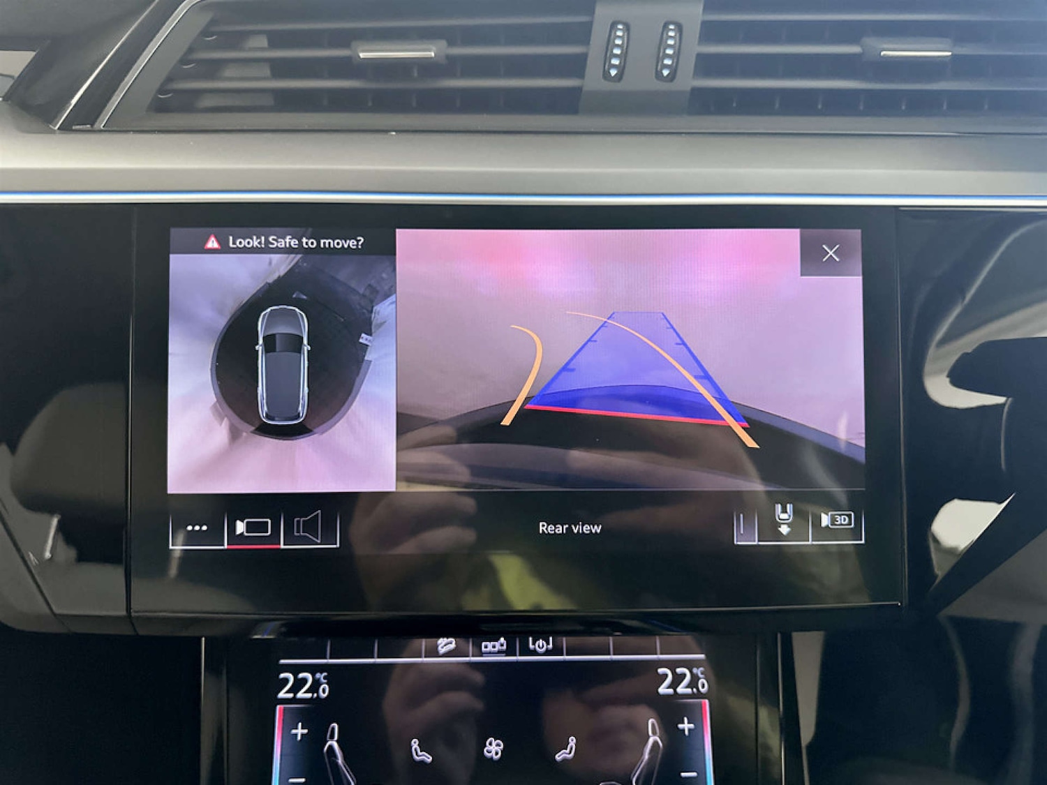 Used Audi e-tron 2020 for sale - 77185834: Photo 25