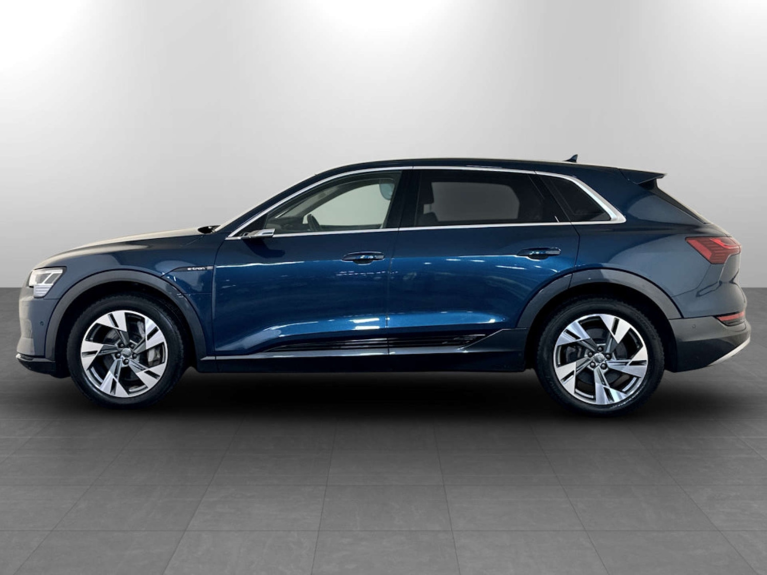 Used Audi e-tron 2020 for sale - 77185834: Photo 7