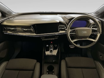 Used Audi Q4 e-tron 2023 for sale - 79487364: Photo