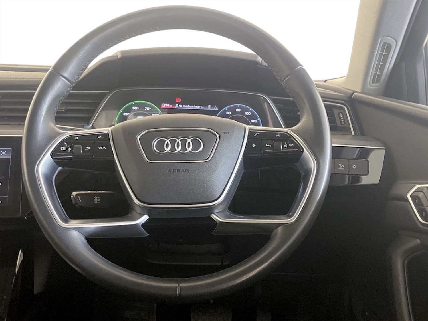 Used Audi e-tron 2022 for sale - 77364262: Photo 17