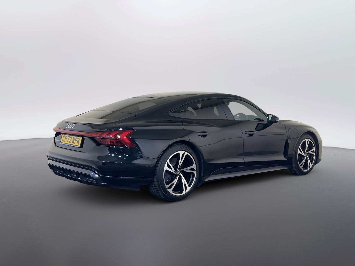 Used Audi e-tron GT 2023 for sale - 77998506: Photo 10