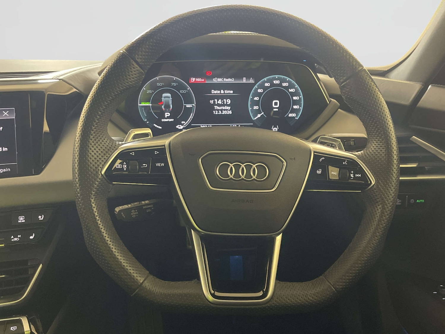 Used Audi e-tron GT 2023 for sale - 77998506: Photo 17