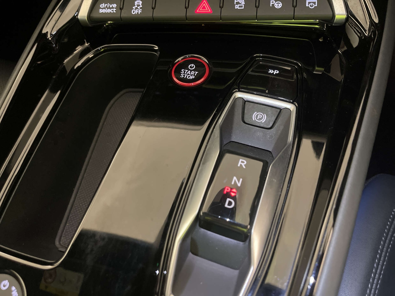 Used Audi e-tron GT 2023 for sale - 77998506: Photo 26