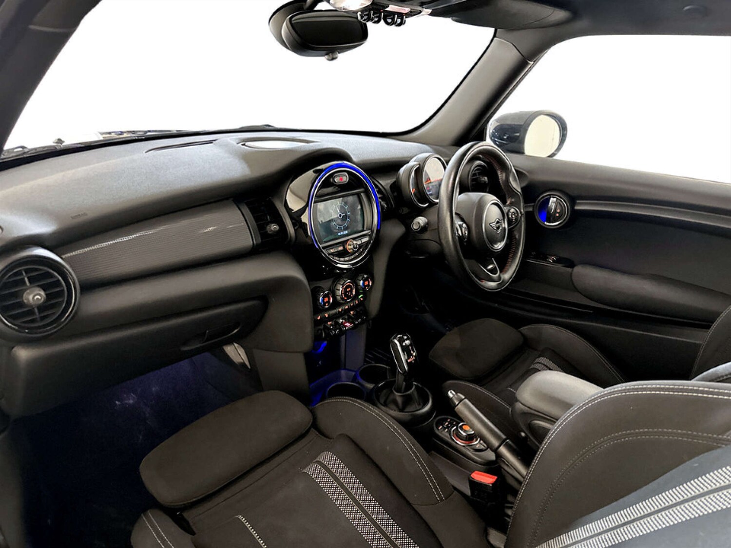 Used MINI Hatch 2020 for sale - 77452474: Photo 12