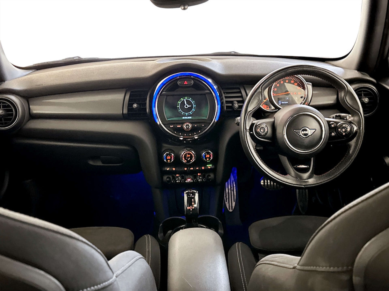 Used MINI Hatch 2020 for sale - 77452474: Photo 3