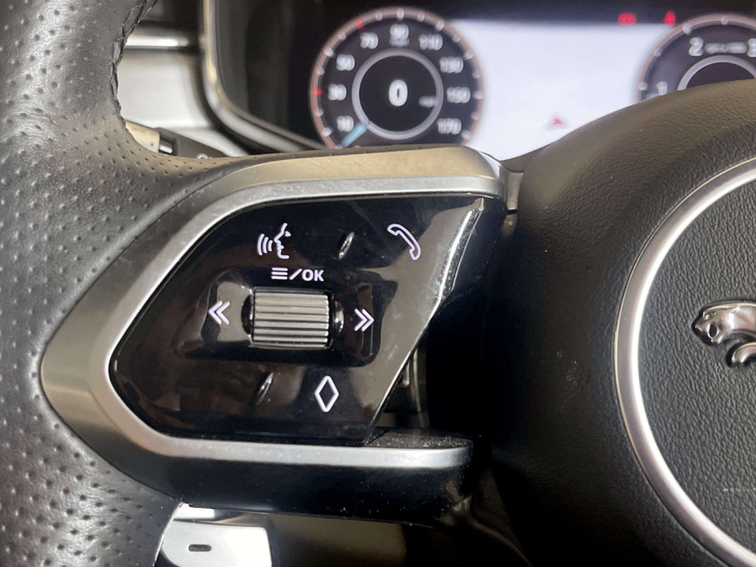 Used Jaguar F-Pace 2021 for sale - 77506812: Photo 17