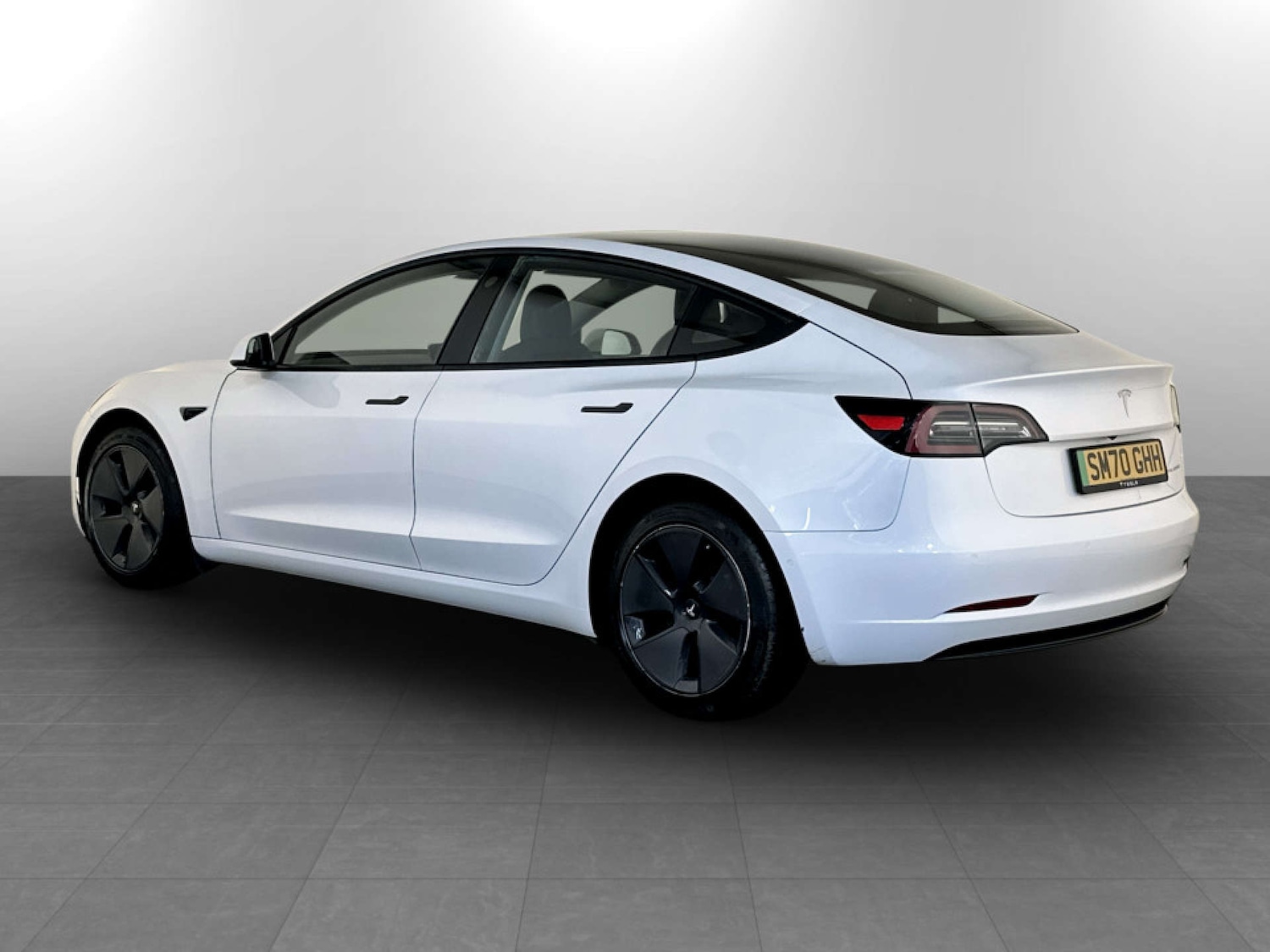 Used Tesla Model 3 2021 for sale - 77655580: Photo 7