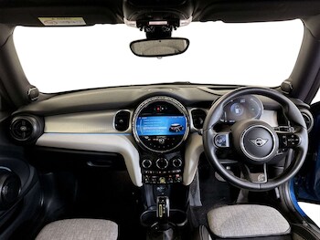 Used MINI Hatch 2021 for sale - 77523303: Photo