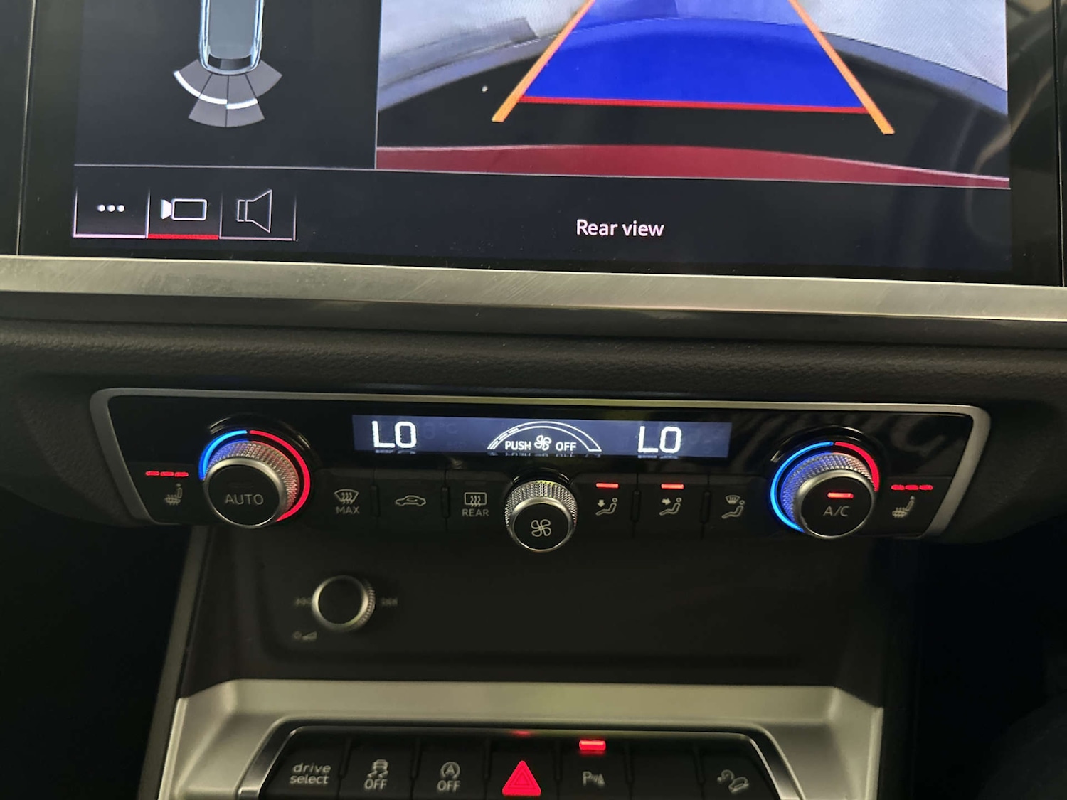 Used Audi Q3 2022 for sale - 77989899: Photo 24