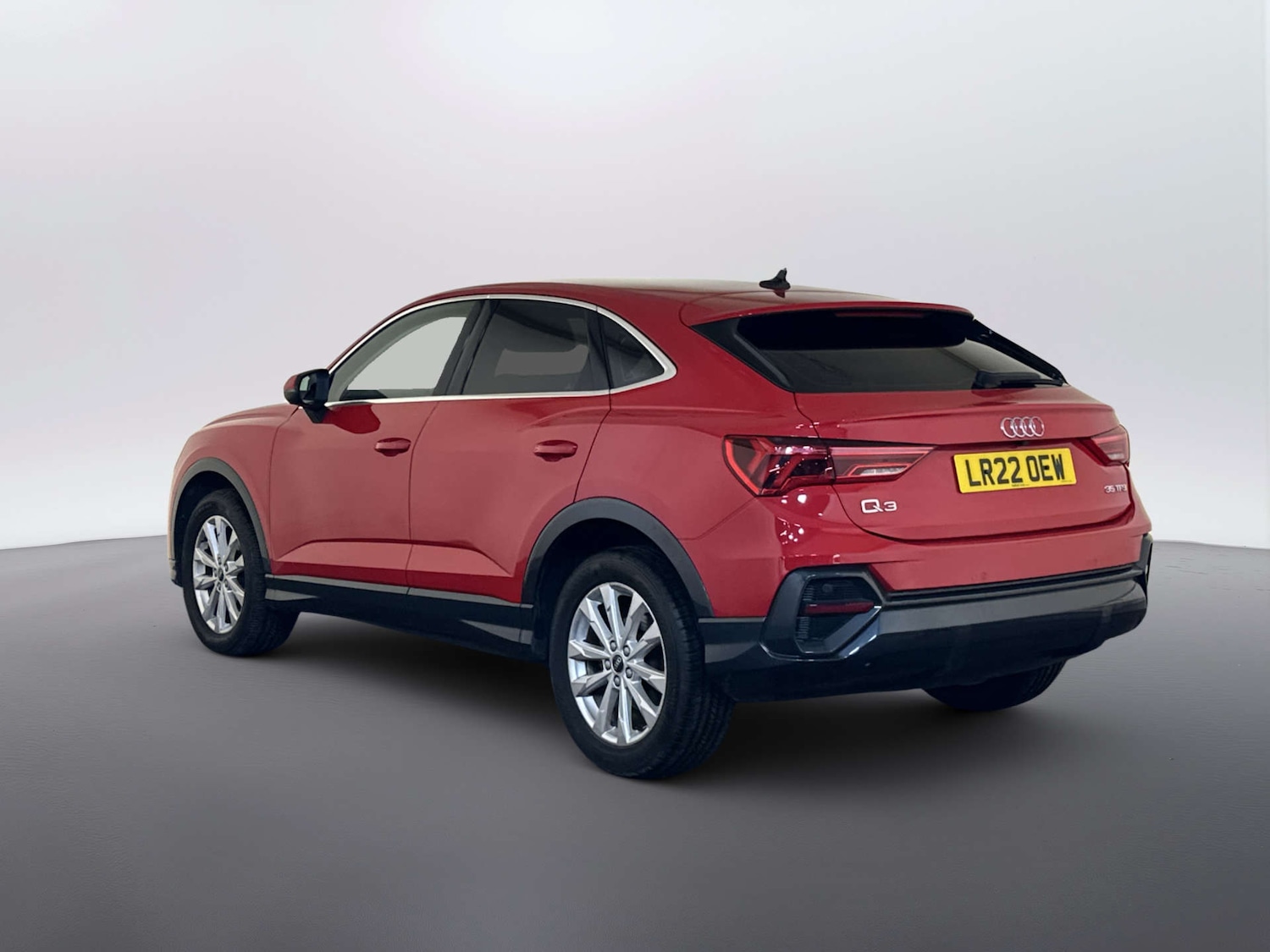 Used Audi Q3 2022 for sale - 77989899: Photo 8