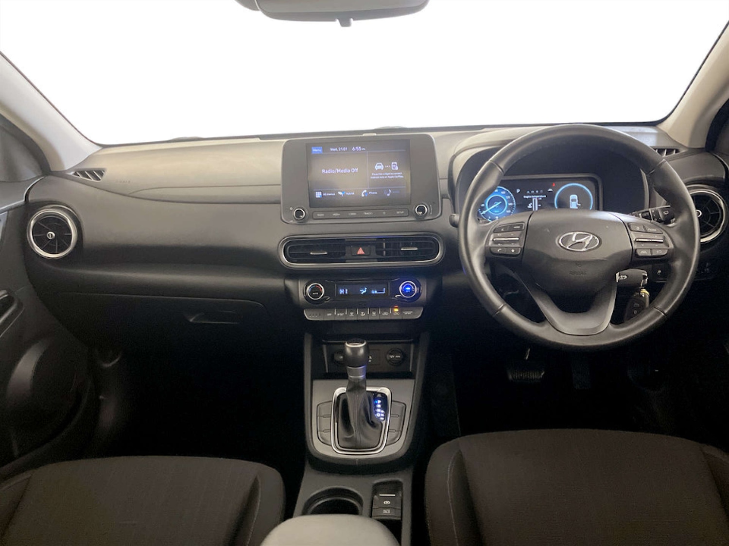 Used Hyundai KONA 2021 for sale - 77288537: Photo 3