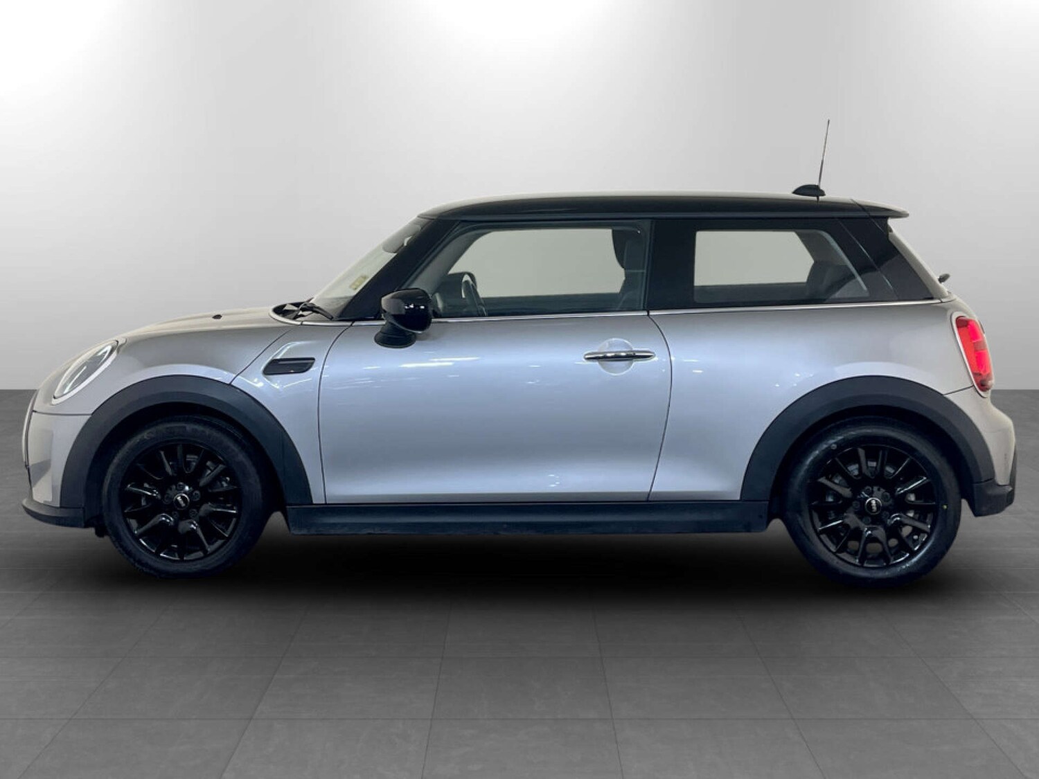 Used MINI Hatch 2023 for sale - 77701552: Photo 7