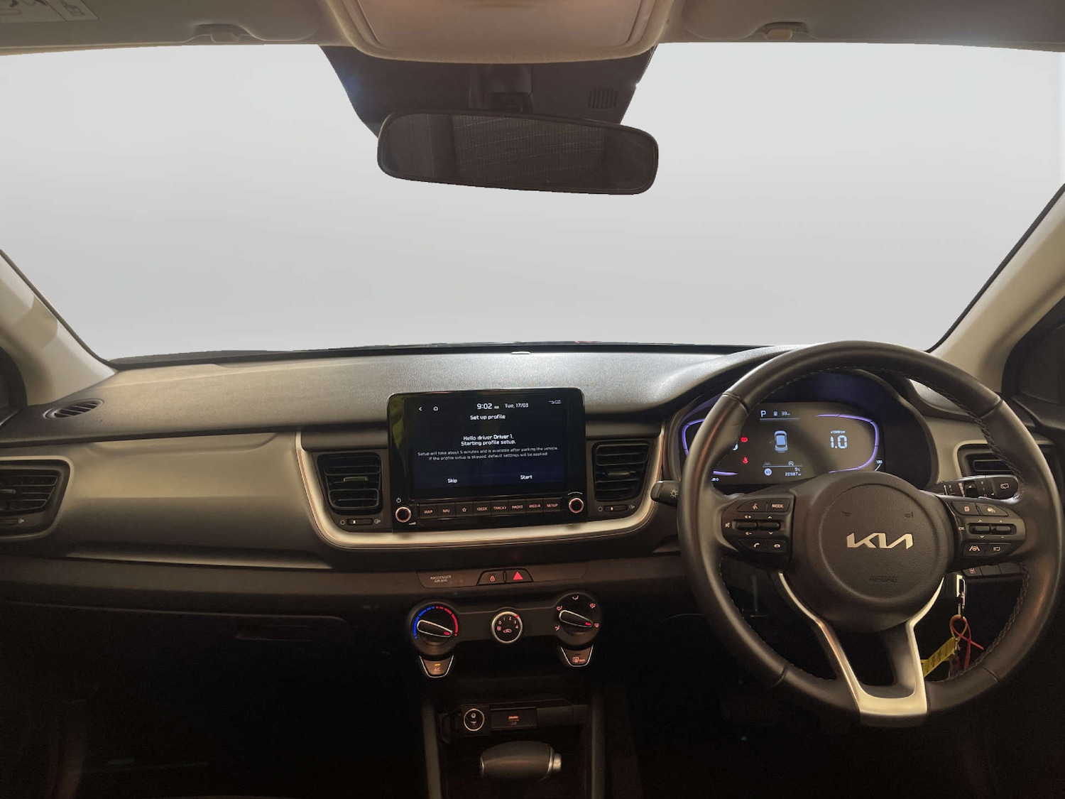 Used Kia Stonic 2025 for sale - 77920786: Photo 3